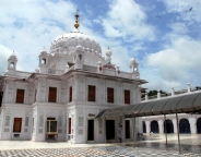 Gurudwara Sri Nanak Jhira Sahib